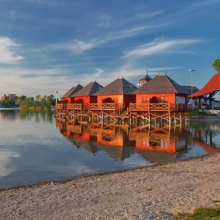 Overwater - Slovak Tahiti, * Senec