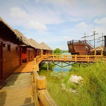 Apartment Overwater - Slovak Tahiti, *