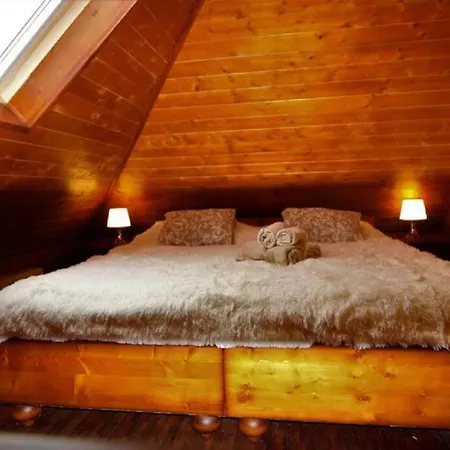 Overwater - Slovak Tahiti, * Senec